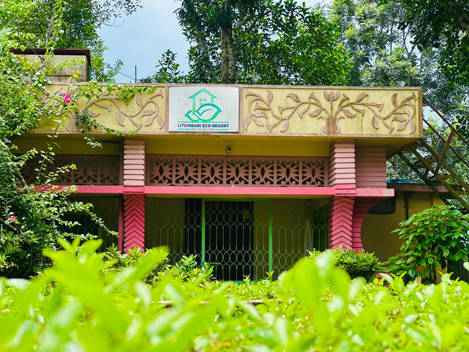 Chandraketu Family Villa at Litchibari Eco Resort Sreemangal